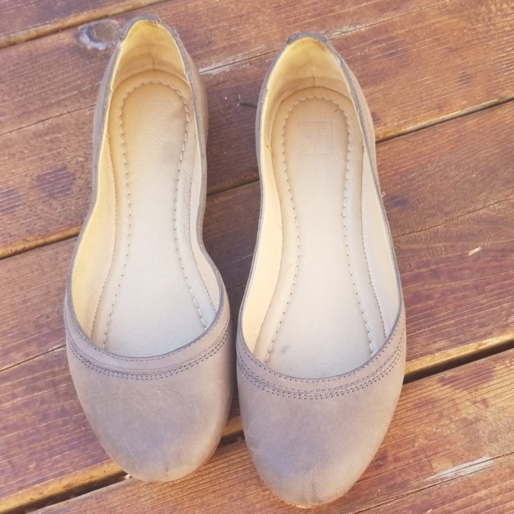Frye carson ballet flat
